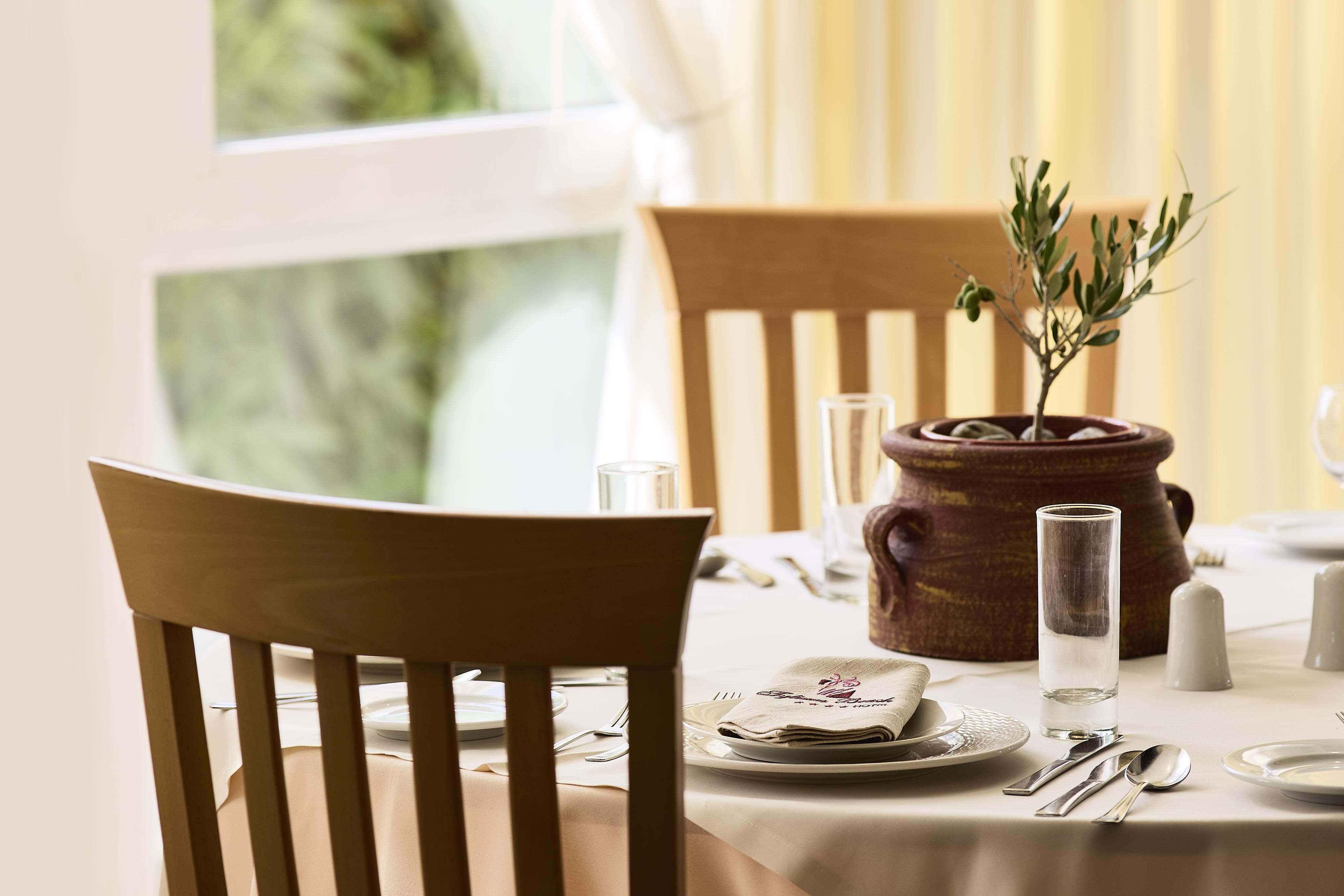 Tylissos Beach Hotel - Adults Only Ierapetra  Ngoại thất bức ảnh